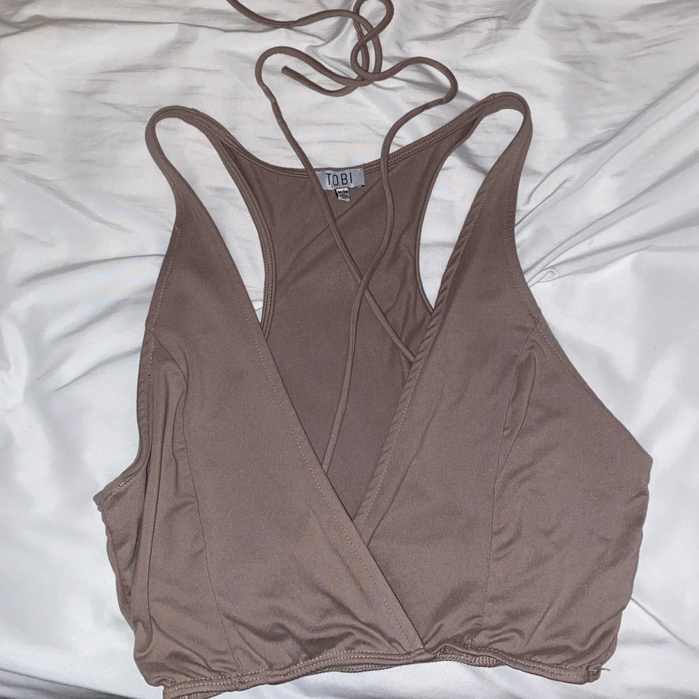 Brown cross crop top